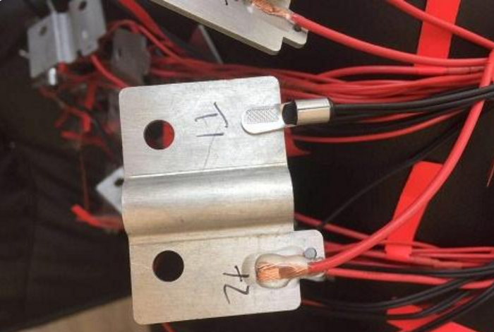 Batterieschutzplatte Abtastzeilenschweißen